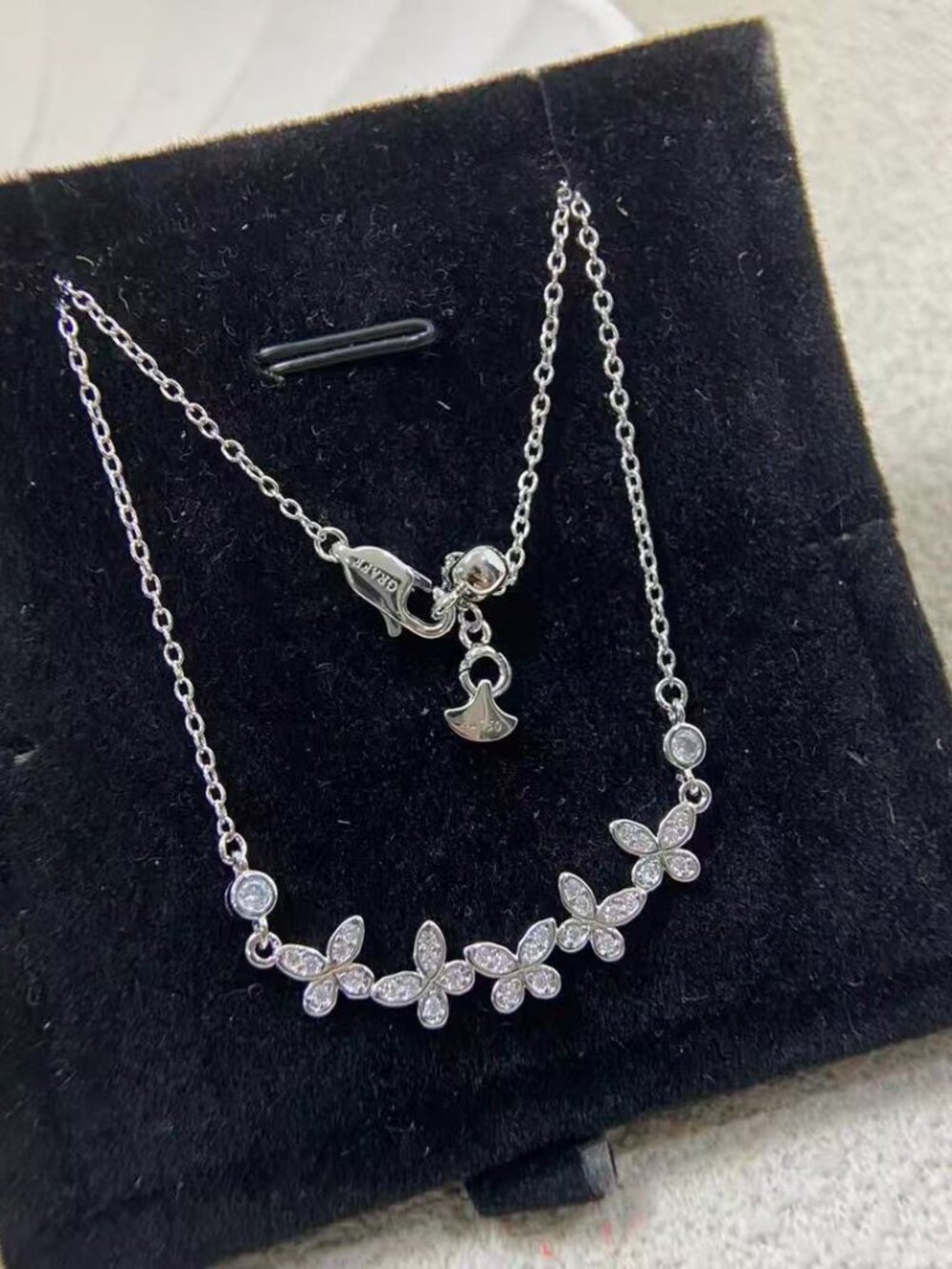 GRAFF Butterfly Necklace Real shot, no scratches, perfect condition